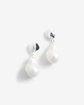 Pearl Edges Earring – Ohrstecker – versilbert Pearl Edges Earring – Ohrstecker – versilbert