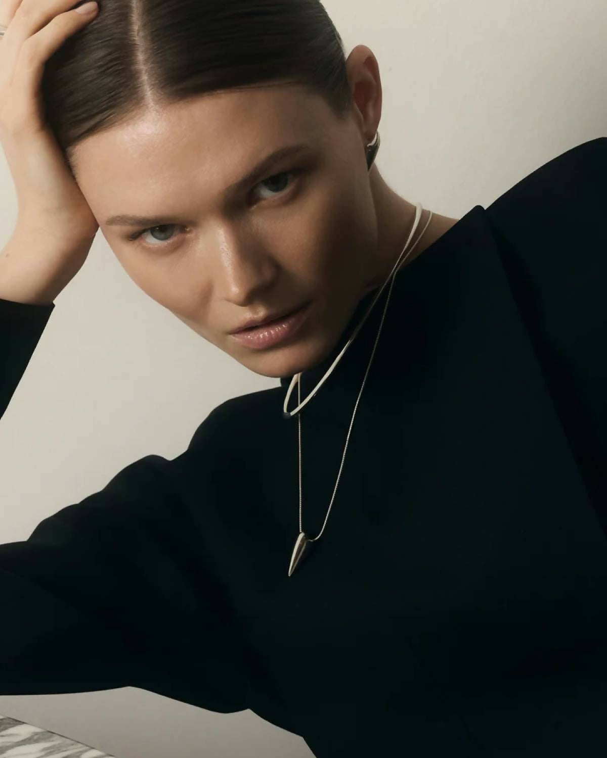 JULIA_SILVER_NECKLACE_02