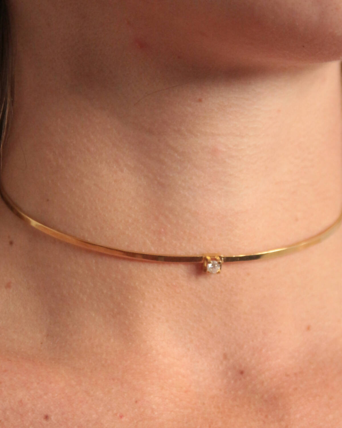 the-garnet-of-desire-choker-03