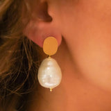 Mother Earth Pearl - Ohrhänger - 18k vergoldet