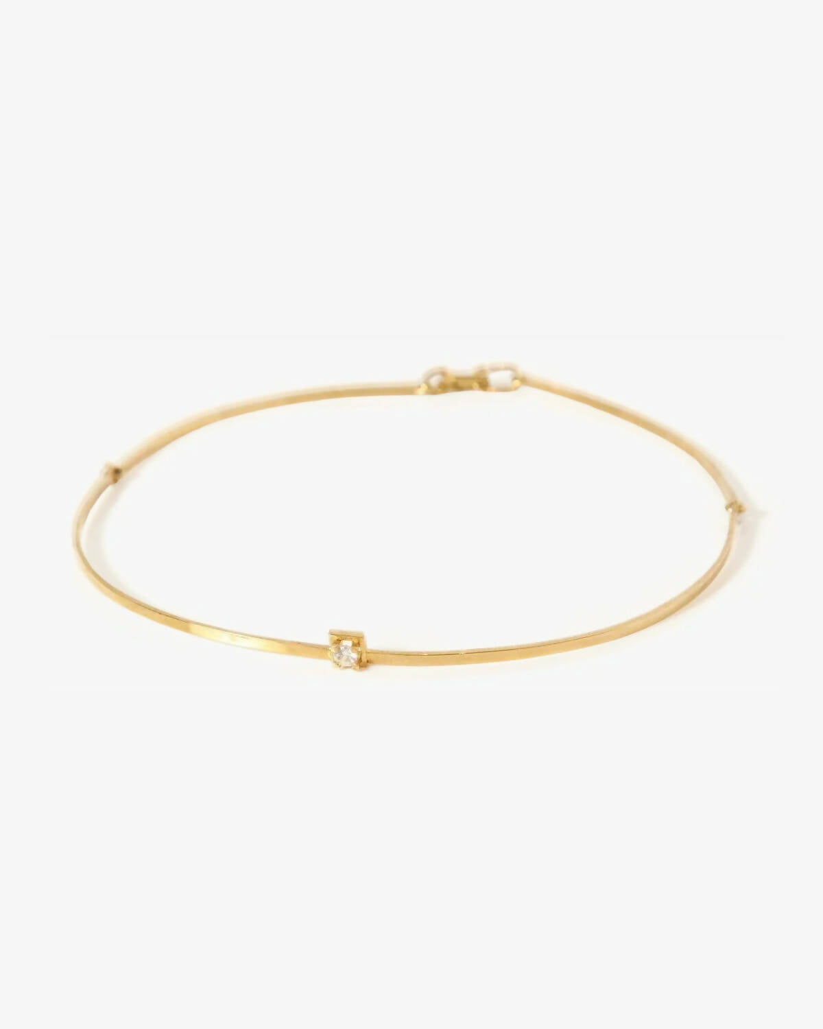 the-garnet-of-desire-choker-01