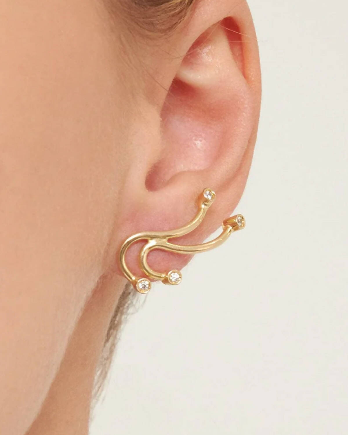 the-lifetime-earrings-03