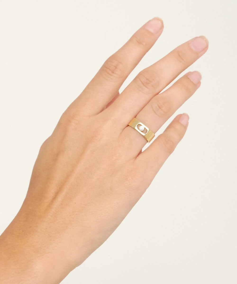 the-founding-pillar-ring-rings-albert-coll-360993.jpg-2