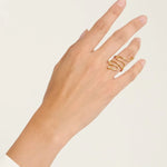 the-eternal-ring-rings-albert-coll-785467.jpg-2