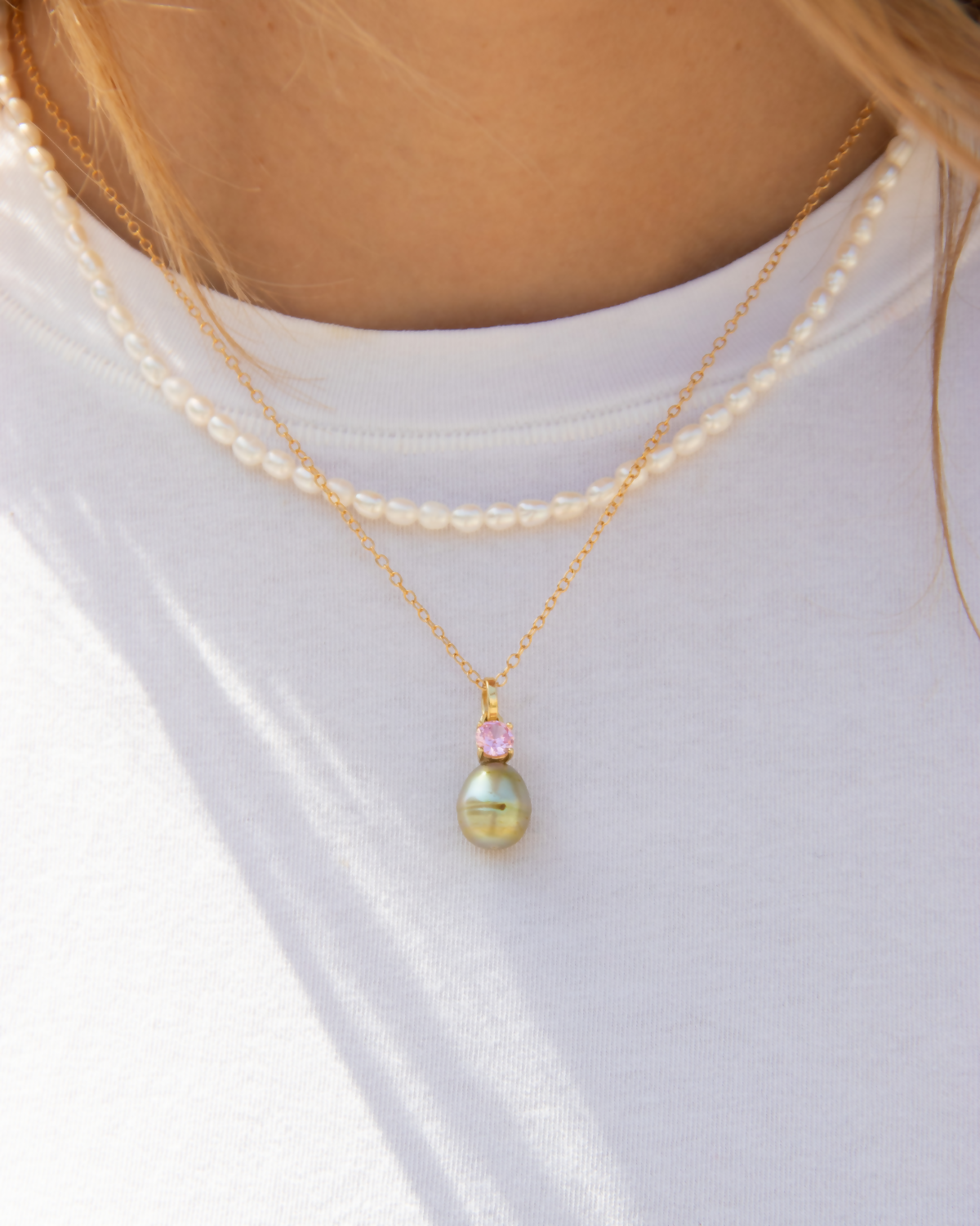 Bailarina necklace