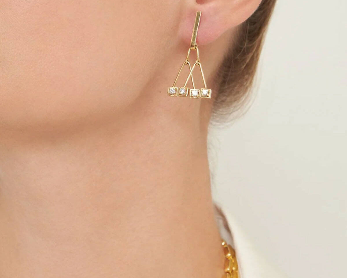 grandmas-diamond-earrings-02